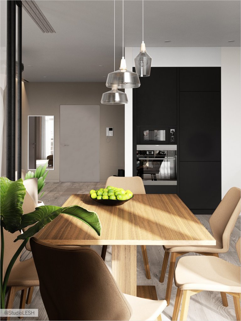 Обеденный стол из дерева