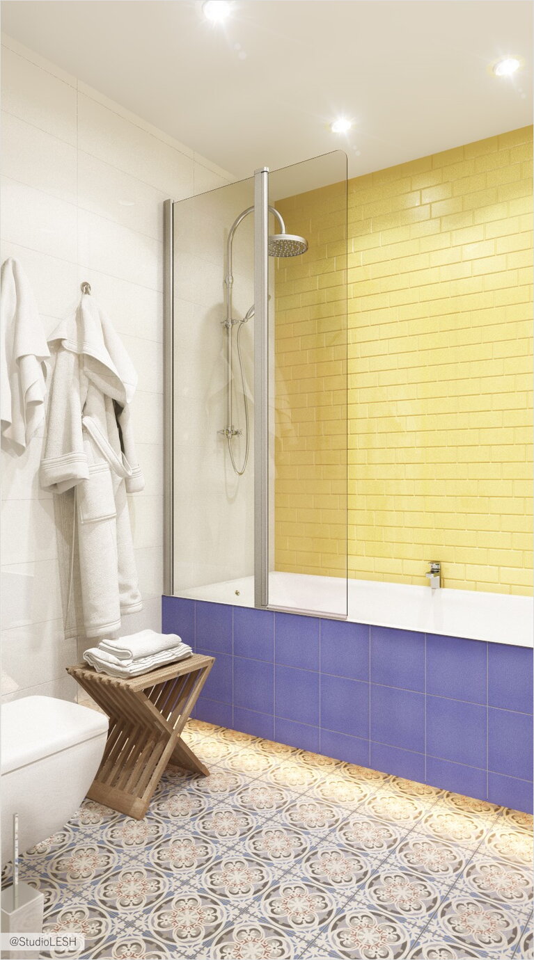 Ванная желтая стенка