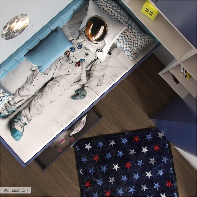 Кровать в детской комнате