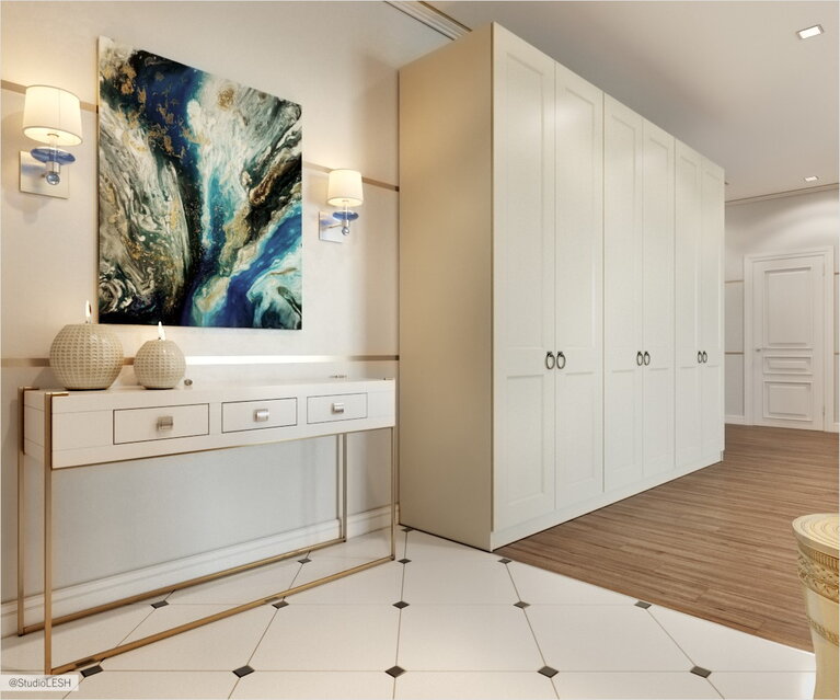  Просторный холл