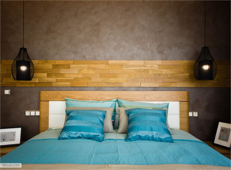 Дерево в спальне