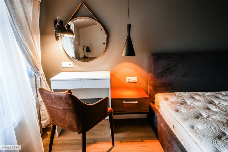 Туалетный столик в спальне