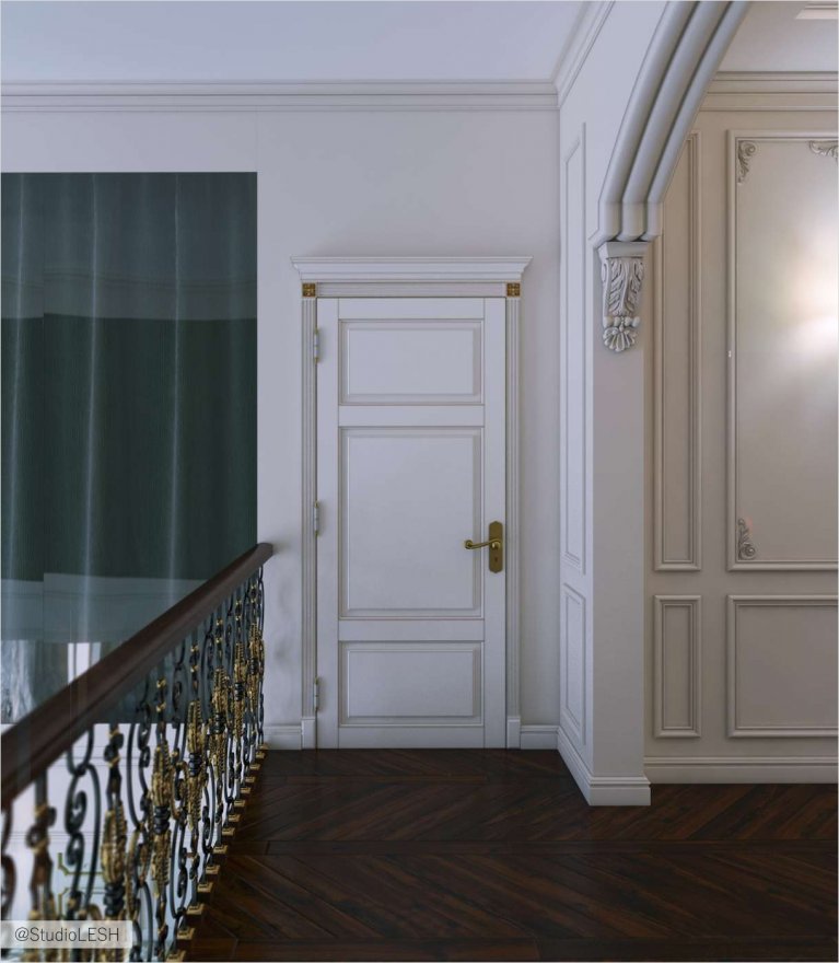 Дверь в детскую комнату, на втором этаже