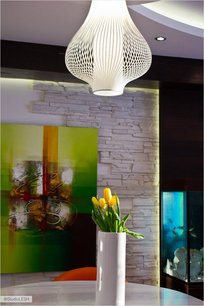Дизайн интерьера - светильник над столом 