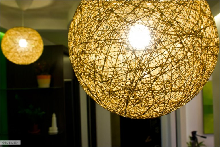Светильники плетенные из ниток 