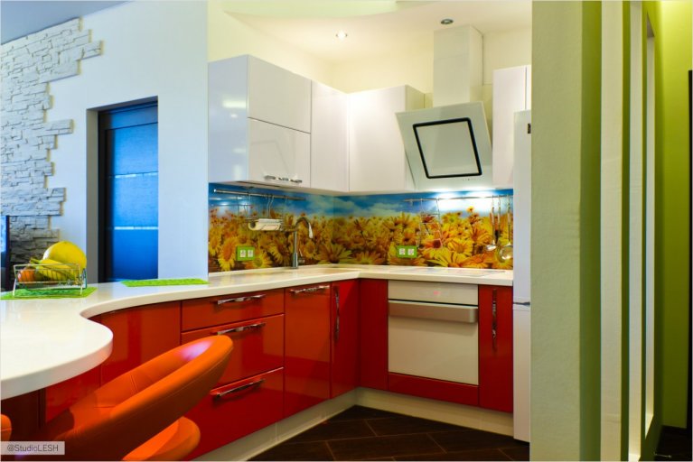 Дизайн проект красной кухни