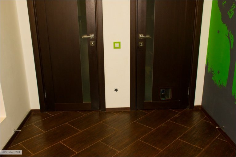 Дверь в ванную и кладовку